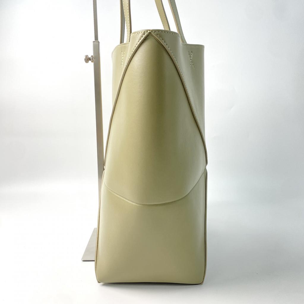 Подержанная сумка LOEWE цвета эвкалиптовой зелени, кожа, женская