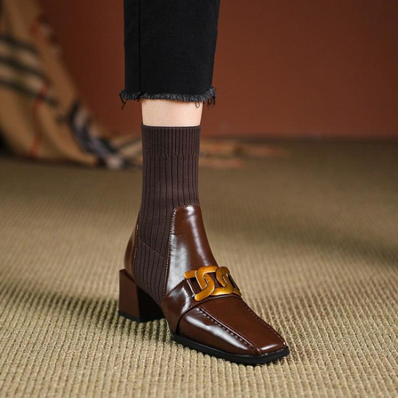 Корейская версия женских ботинок мартин квадратный носок большой размер низкий каблук кожаные ботинки женские удобные квадратный каблук женские ботинки осень и зима