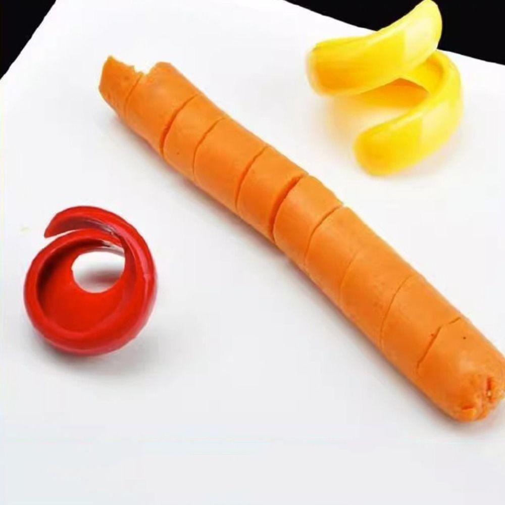 2pcs Labor-saving Hot Dog Slicer Spiral Hot Dog Mold Barbecue Tools Sausage Cutter Vegetable