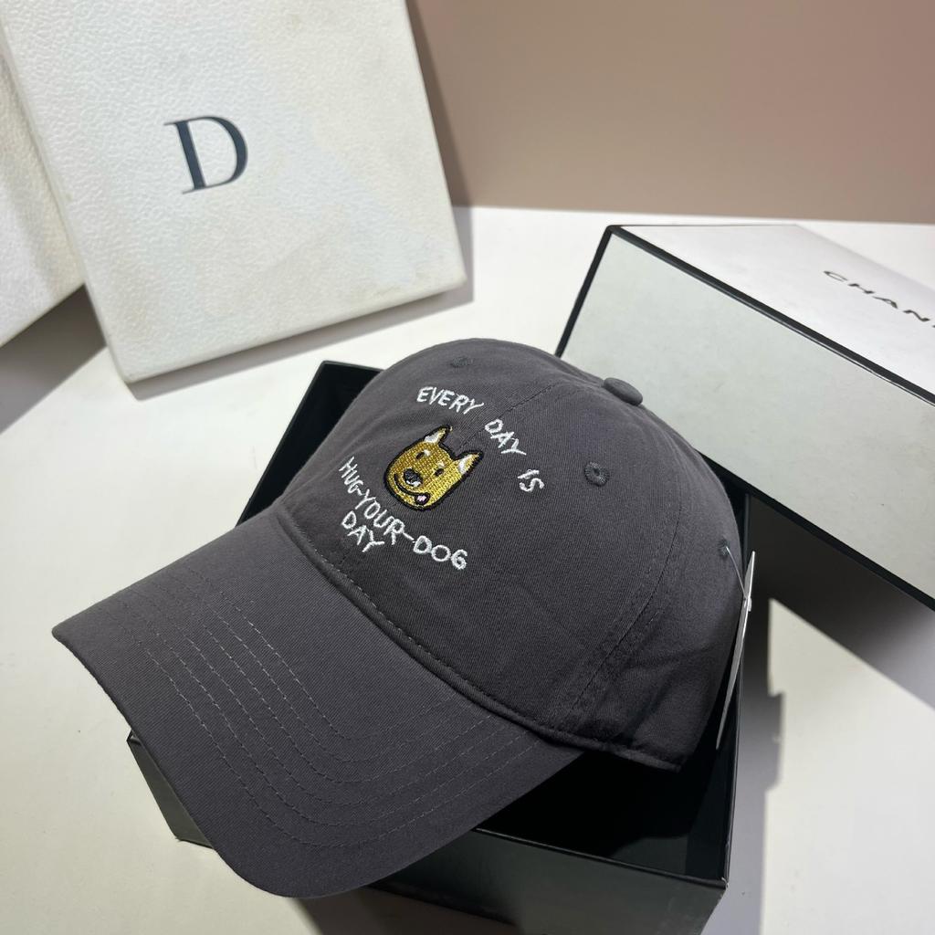 Autumn new cute embroidered puppy bone cap plain face small versatile casual baseball cap women