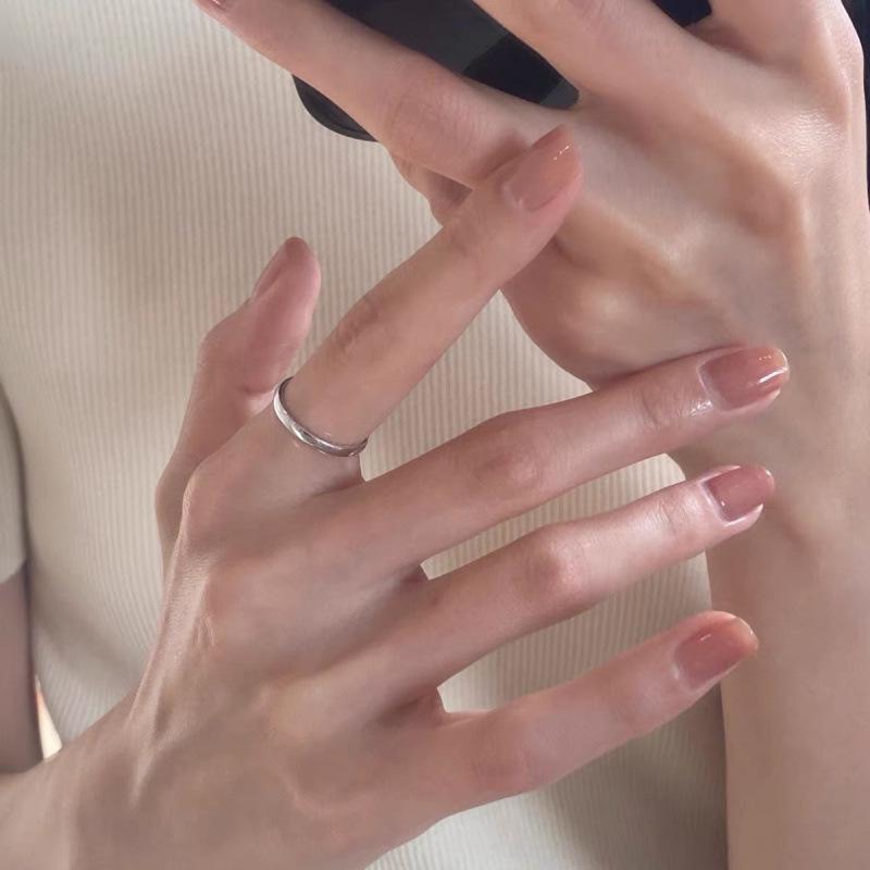 Цветочное кольцо из стерлингового серебра для женщин - Высококачественный дизайн с открытым соединением для осени/зимы