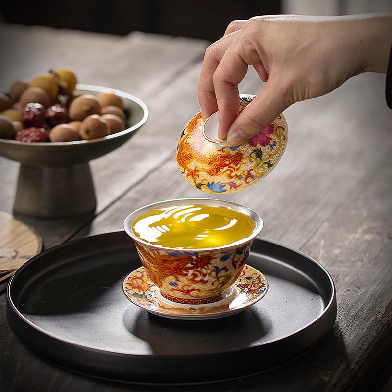 Эмалевый гайвань в дворцовом стиле с фениксом