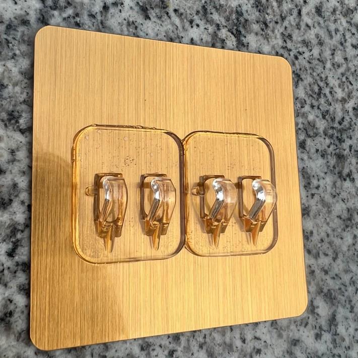 Многослойная клейкая настенная полка для хранения с прозрачными крючками для ванной комнаты