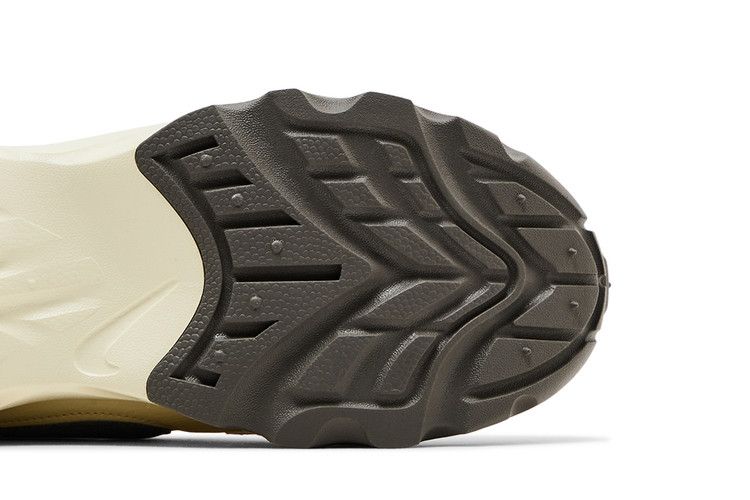 Nike TC 7900 Beach Cave Stone Coconut Milk Off Noir (Женский)