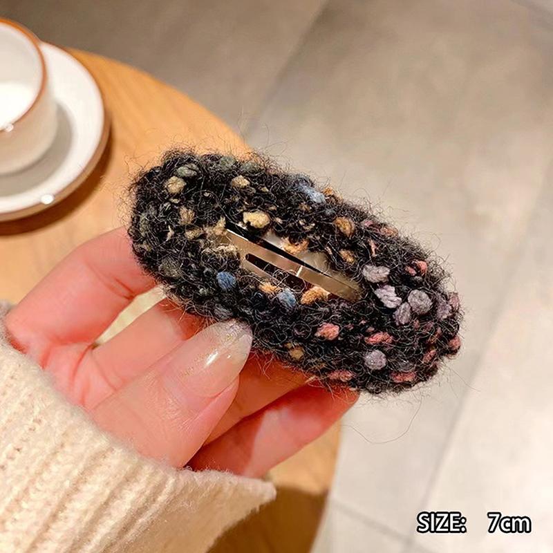 Корейская красочная плюшевая заколка для волос для женщин Ins Winter Temperamenta Duckbill Clips Hairpin Sweet Girl Hair Accessories