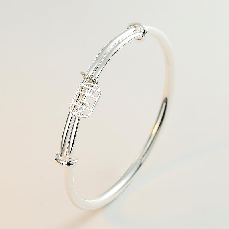 Foot Silver S999 Браслет с полой пластинкой мира Шикарный китайский новый китайский универсальный женский браслет из стерлингового серебра с пуш-пульным механизмом для подруги