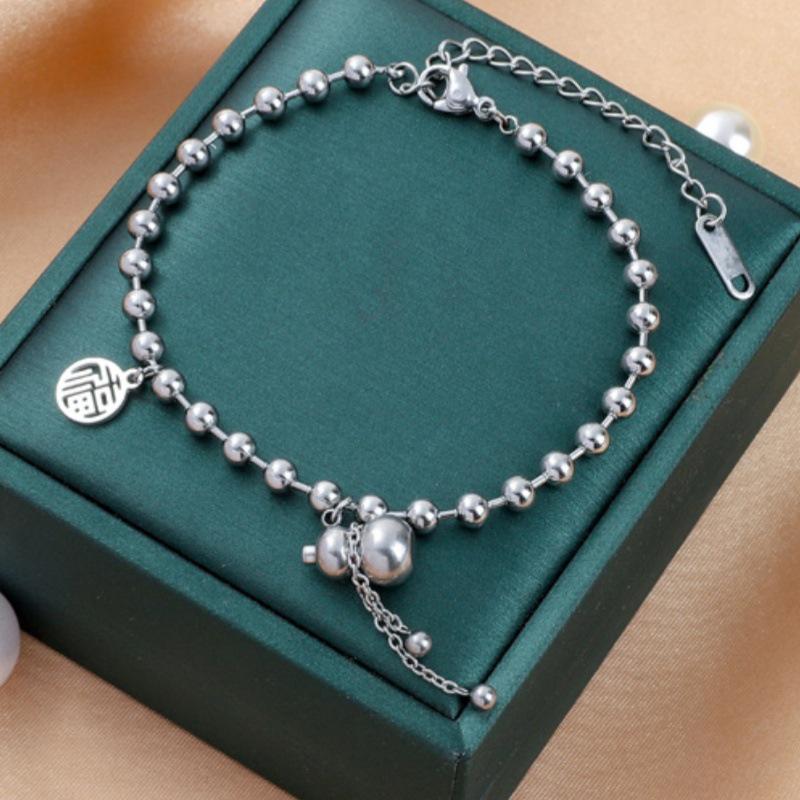 Корейский браслет женской моды из титановой стали Дун Дэмун - Нержавеющий, Высококлассный, Дизайн через границу.