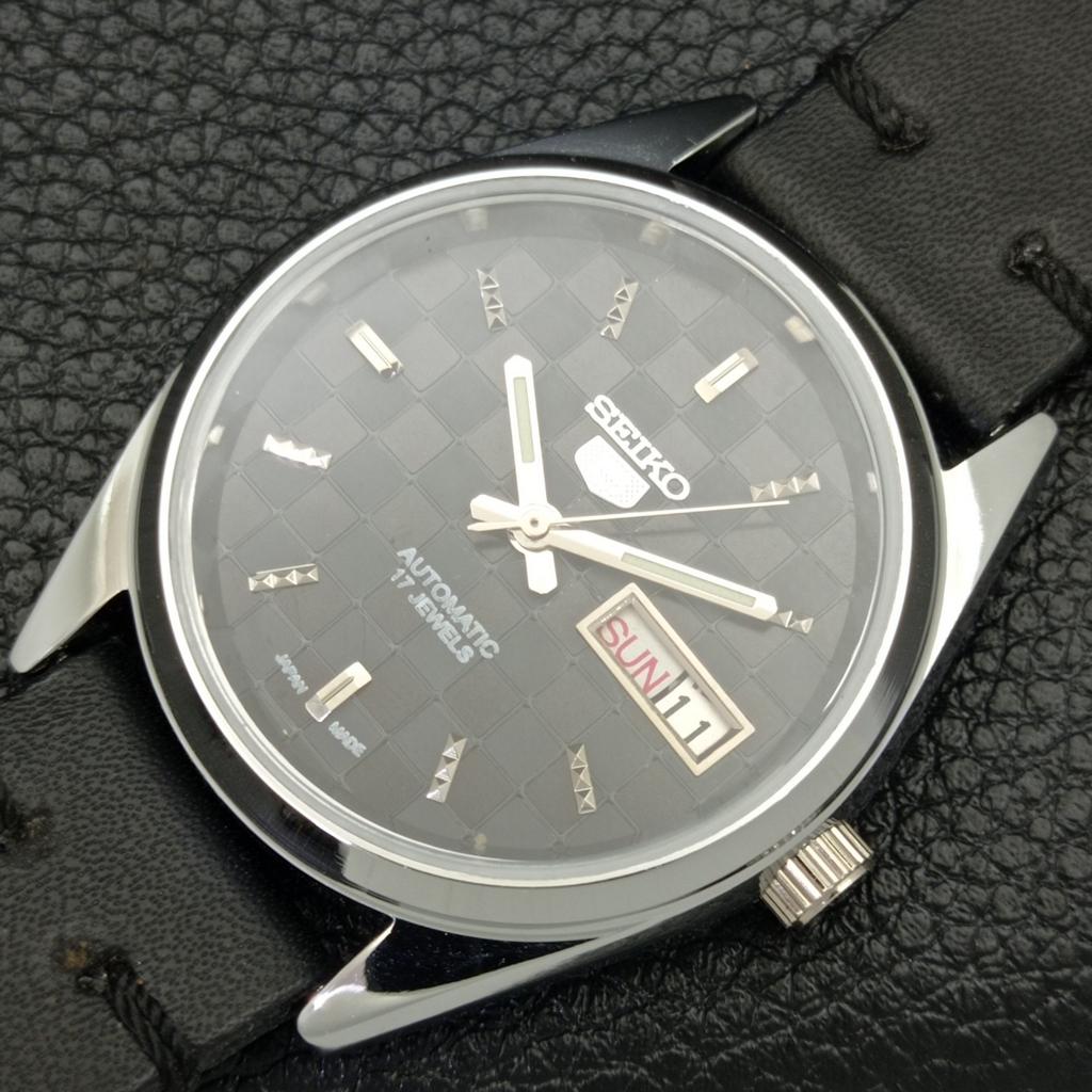 ВОССТАНОВЛЕННЫЕ АВТОМАТИЧЕСКИЕ МУЖСКИЕ ЧАСЫ SEIKO 5, СДЕЛАНО В ЯПОНИИ, ЧЕРНЫЙ ЦИФЕРБЛАТ, ИЗГОТОВЛЕННЫЙ НА ЗАКАЗ a440083-2