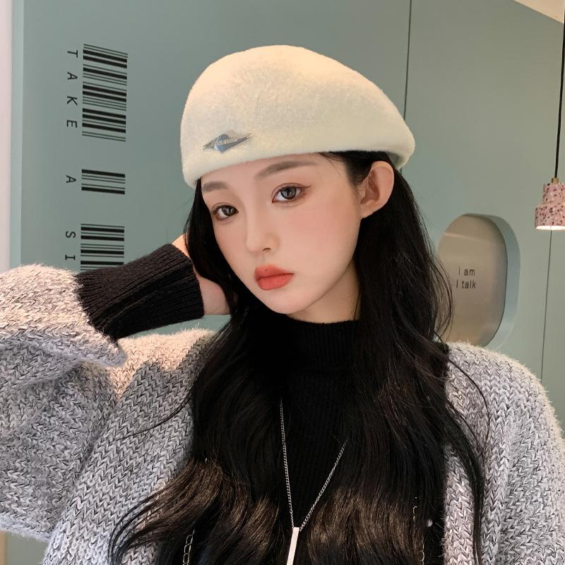 Korean Version of Autumn and Winter Fashion Hat for Women Knitted Breathable Beret Casual and Versatile Fashion Forward Hat Painter Hat