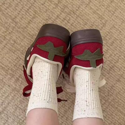 Высококачественные ретро универсальные платформенные парусиновые туфли-помидоры 2025 новая осенняя женская дышащая белая обувь повседневная обувь