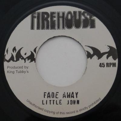 7-дюймовая пластинка LITTLE JOHN Fade Away NONE Firehouse 2007 UK Регги Ска Даб Б/у
