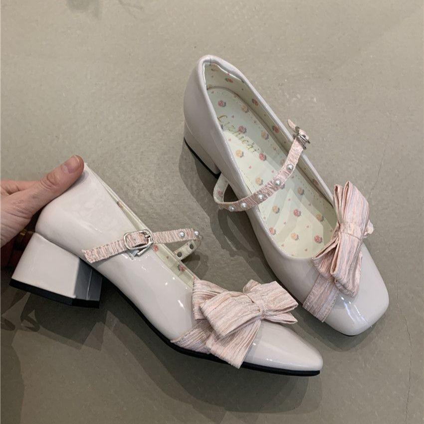 Нежные туфли Мэри Джейн в сказочном стиле, весенние, французский вишнево-розовый, жемчужный бантик, квадратный носок, неглубокий вырез, высокие каблуки