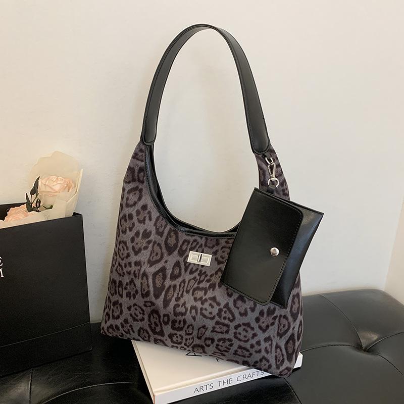 Leopard Print Velvet Shoulder Bag with Wide Strap - Large Capacity Fashion Tote