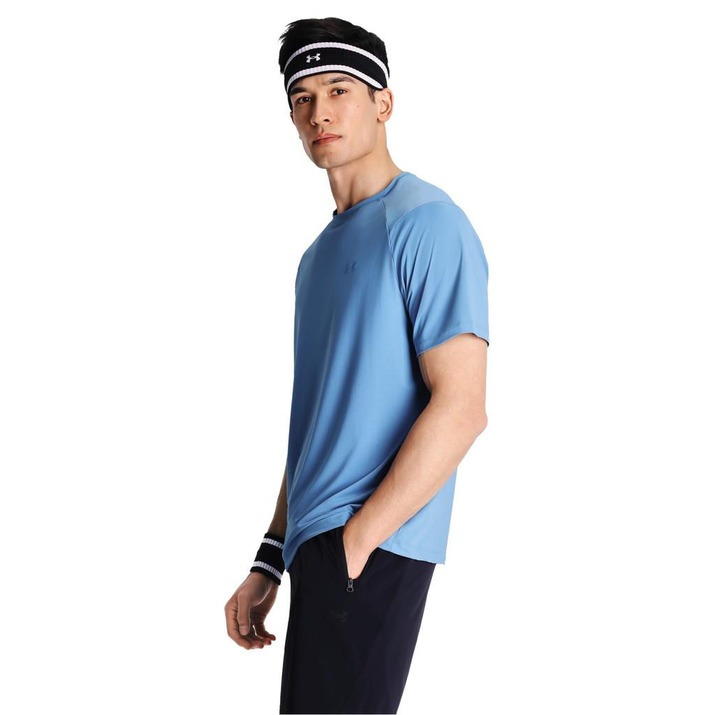 Under Armour Мужская дышащая однотонная простая универсальная короткорукавная футболка для тренировок на открытом воздухе, вязаная, цвет: Эфирно-синий 6014376-452