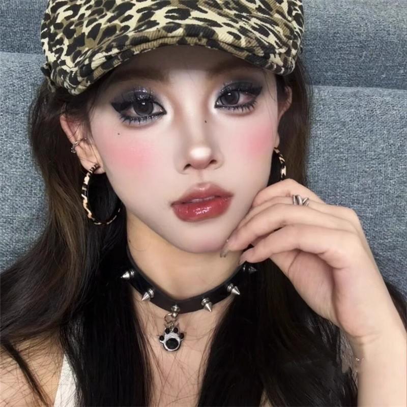 Chic Spicy Girl Leather Bell Choker Necklace – Unique Minority Design