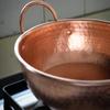 Винтажный медный котелок, походный котелок для еды, кухонная утварь для медленного тушения и варки пасты, ручная работа, молотковая текстура, 20 см, ручной котелок