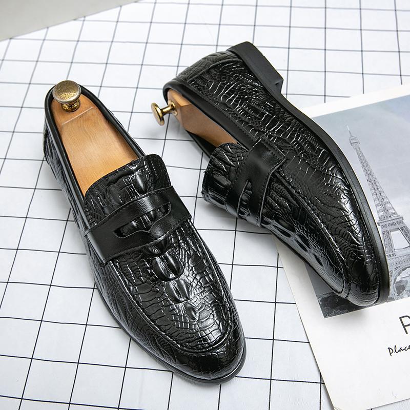 Luxurious Men's Crocodile Pattern Business Flat Shoes Men Designer Formal Dress Leather Shoes Men's Loafers Wedding Party Shoes