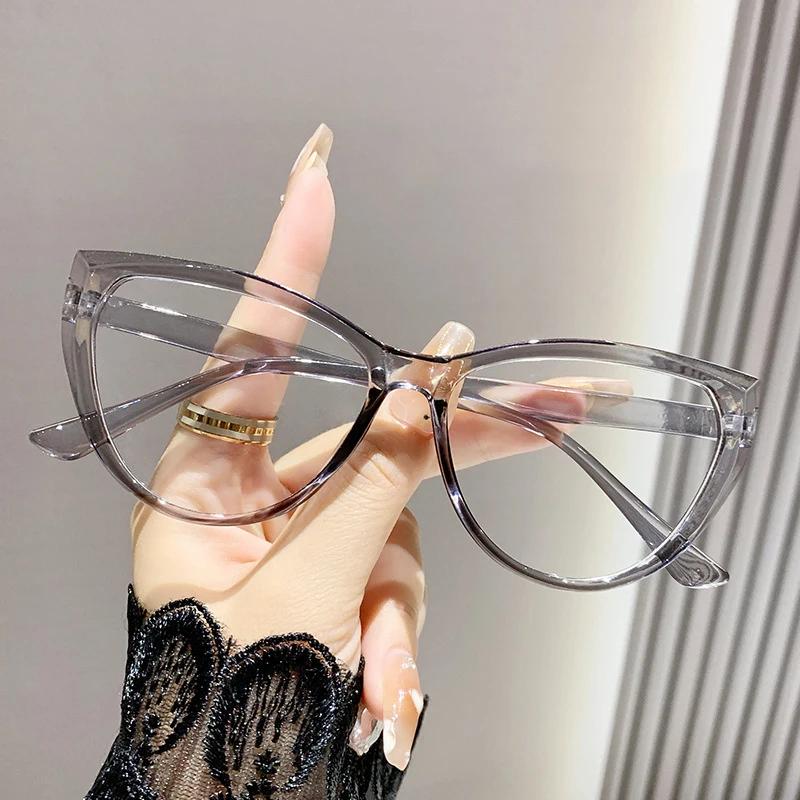 New Cat Eye Women's Fashion Myopia Glasses Retro Anti Blue Light Glasses Ultra Light Unisex Transparenr Computer Eyewear