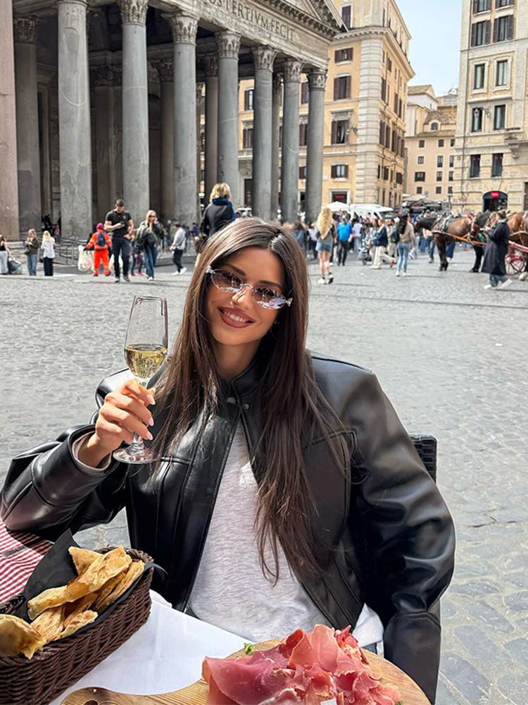 2025 Ретро Кожаная Куртка Приталенного Кроя со Стойкой для Женщин