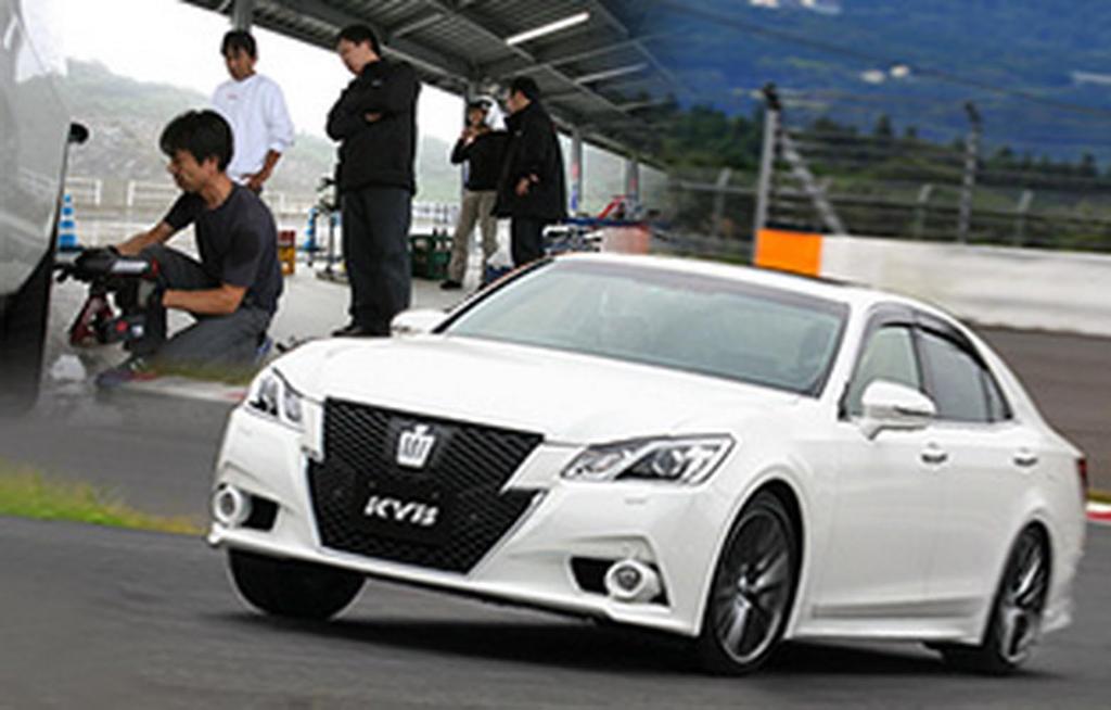 KYB Shock Absorber Set Hiace 2WD 14 stages [1 car] (Extage SET) H200 E-S21901251