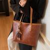 Vintage Tote Bag Women's 2025 New Large-capacity Commuter Bag Versatile Shoulder Bag Fashionable College Student Class Bag