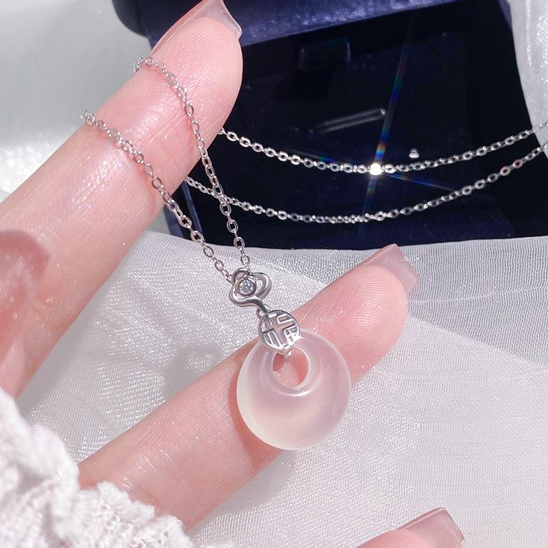 New Chinese Cloud Blessing Character Safety Buckle Necklace for Women's Retro High Grade Collar Chain