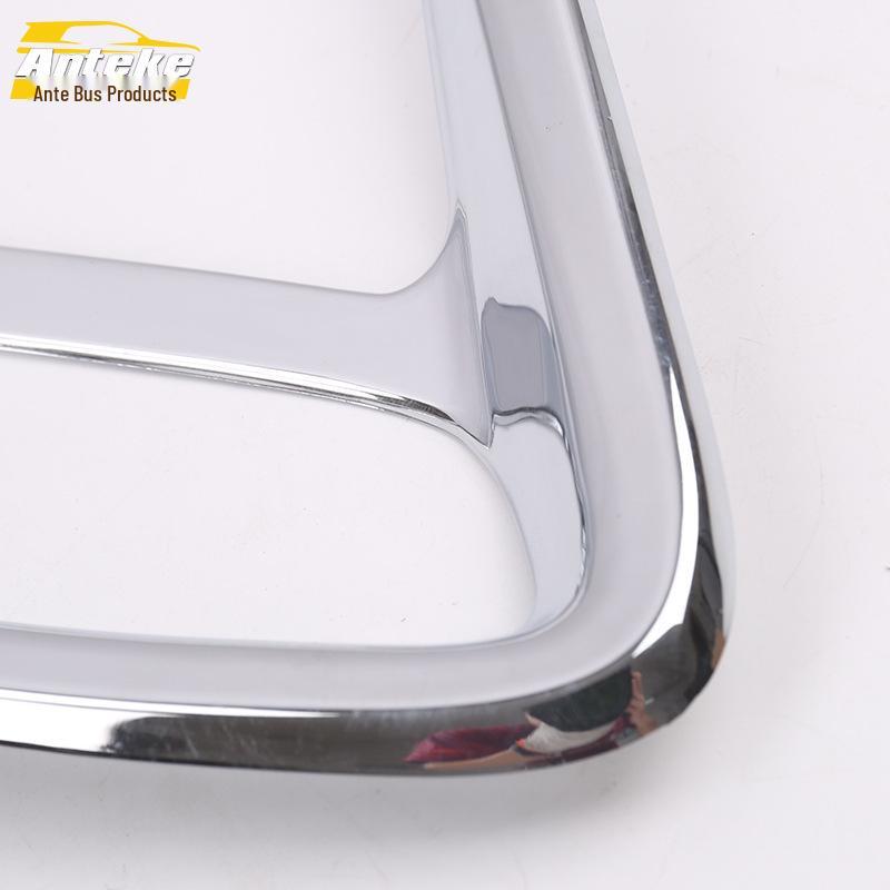 Накладка-рамка заднего противотуманного фонаря Lynk & Co 02 - Совместима с 18 моделями