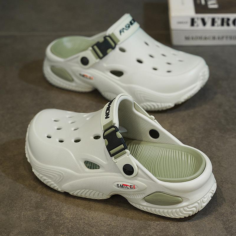 Туфли Hole мужские модные летние повседневные тапочки спортивные для вождения подростковые пляжные сандалии 2025 новые