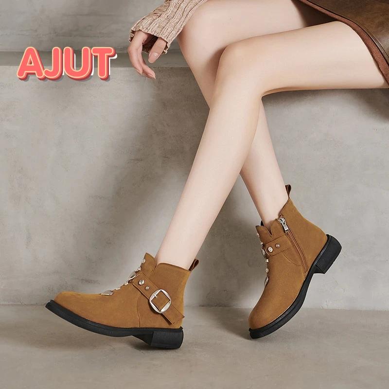Fashion Brand Ladies Shoes 2024 New Korean Style Fashion Women's Short Boots Comfortable and Versatile Winter Women Shoes Botas De Mujer