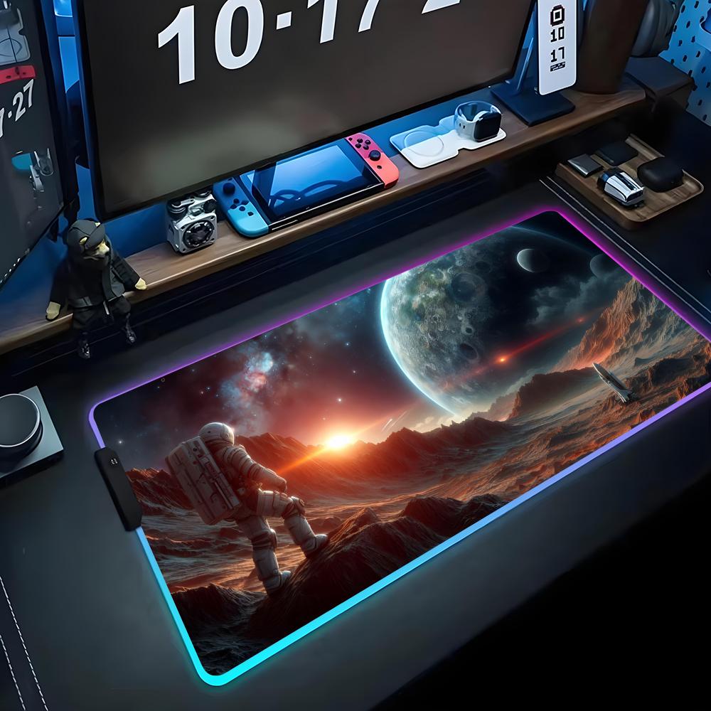 Космический астронавт Коврик для мыши RGB Игровой коврик для мыши Большой светодиодный коврик Настольный коврик для ПК Светящийся коврик для мыши Большие коврики для клавиатуры Настольный ковер С