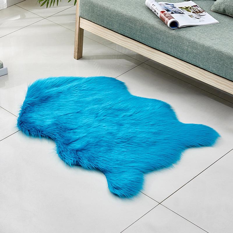 Modern Euro-Style Imitation Wool Long Pile Floor Mat for Living Room or Bedroom