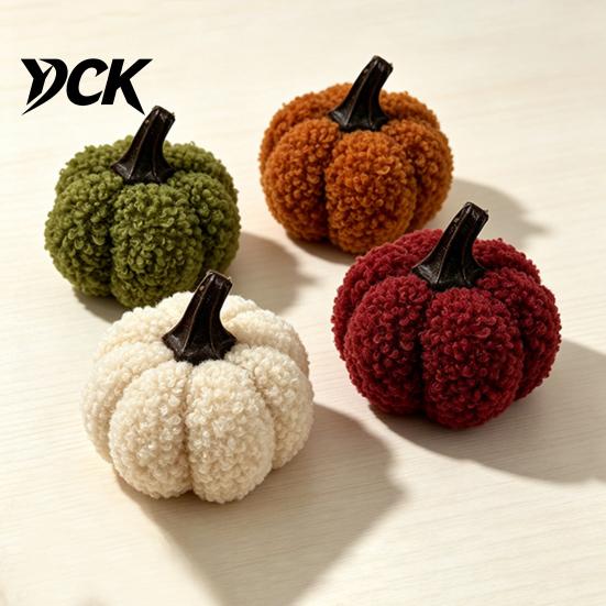 Halloween Home Decoration Mini Plush Artificial Pumpkin Decoration, Fall 3D Stuffed Autumn Harvest Table Centerpiece Ornament for Thanksgiving