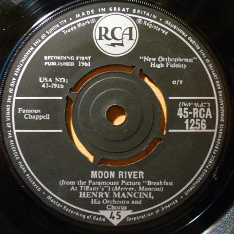 7inch Record HENRY MANCINI HIS ORCHESTRA CHO Moon River Breakfast At Tiffanys 45RCA1256 RCA 1961 UK Soundtracks Musicals Used