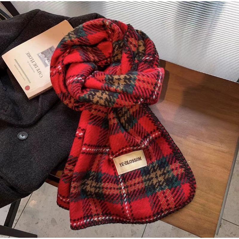 Autumn and Winter Warm British Christmas Plaid Red Scarf Men and Women Couples Enlarged Shawl Scarf Imitation Cashmere Scarf