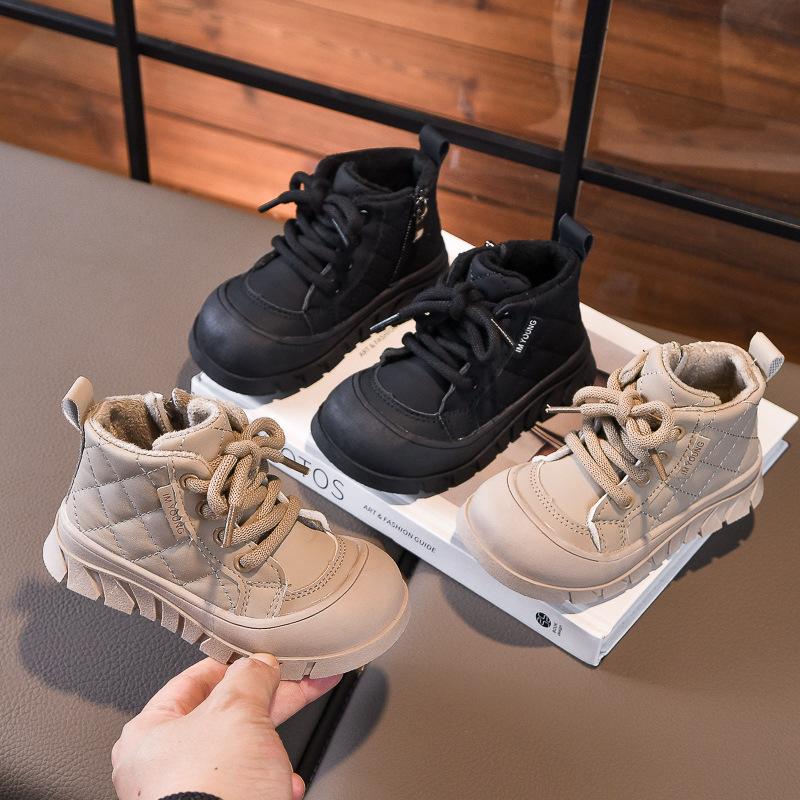 Детские короткие ботинки для зимы, детские модные ботинки с закрытыми носками, нескользящие, 2024, новые модные ботинки для мальчиков и девочек, толстая мягкая подошва