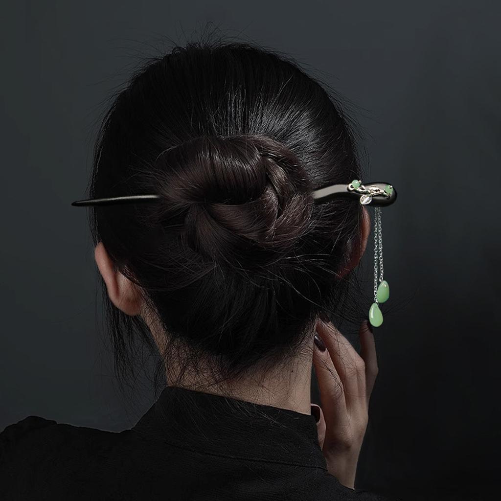 Woman Elegant Vintage Hairpin Ethnic Style Wood Hair Chopstick Elegant Hairpin for Thick Hair Styling Decoration