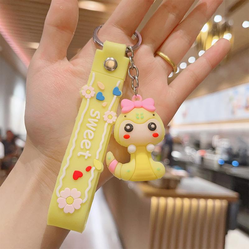 2025 год Креативный кулон в виде змеи со знаком зодиака брелок для ключей с надписью «Счастливый брелок», подвески для рюкзака, украшения для автомобиля, подарочные украшения