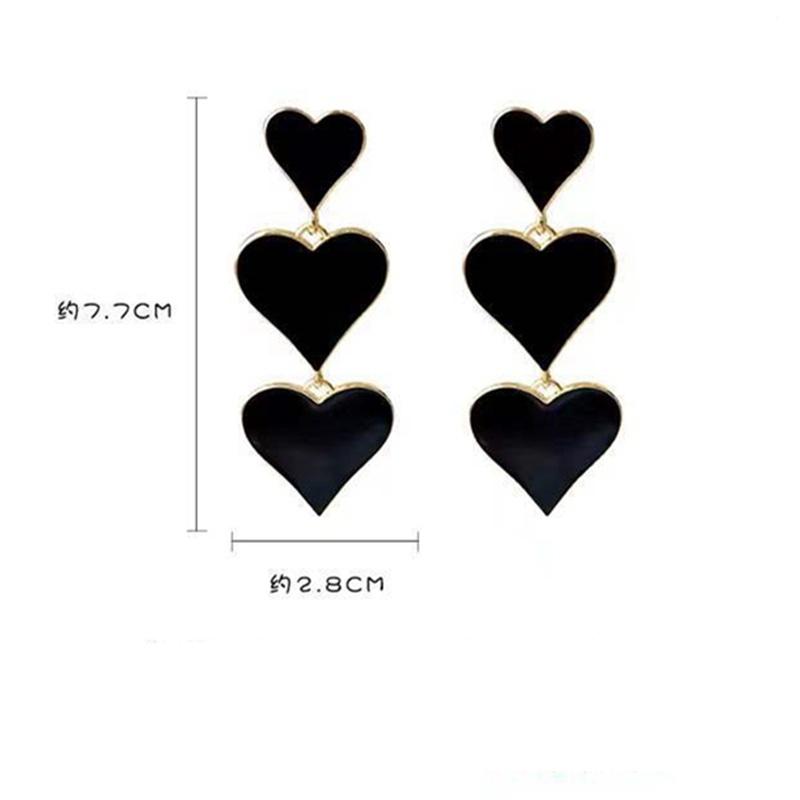 1 Pair Retro Love Earrings Exaggerated Love Earrings Personality Peach Heart Earrings Temperament Earrings