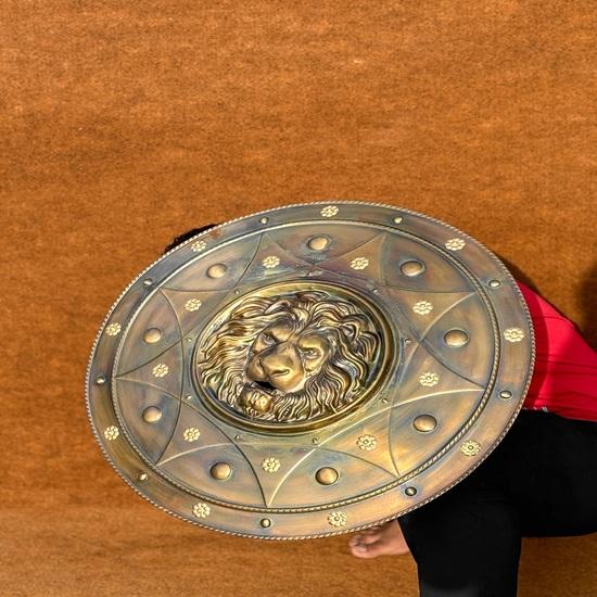 60,96 см Щит Рыцаря Льва Аутентичная Реплика Доспехов для LARP Косплей Готовый к Бою Демонстрационный Щит Идея Подарка на Хэллоуин Рождество