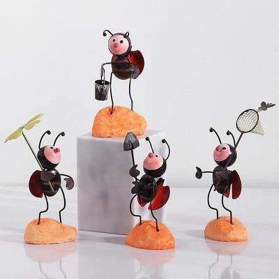 Маленькая божья коровка Творческий отдел исцеления Маленькие украшения Гостиная Компьютерный стол ТВ Шкаф Современный домашний сад Украшения