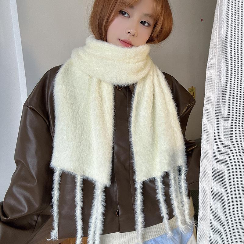 Luochi Knitting~Плюшевый шарф конфетных цветов: Мягкий, приятный для кожи, теплый, с кисточками и косами, универсальный зимний шарф-снуд для женщин.