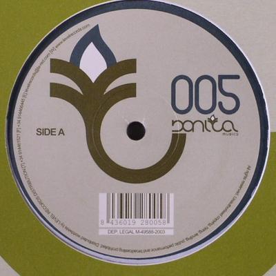 12-дюймовая пластинка DJ PITFALL - Play On BON005 Bonita Musica 2004 Испания Танцевальная и Электронная Б/У