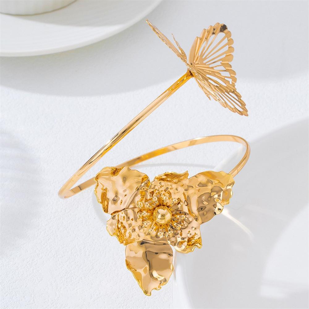 Sexy Hollow Butterfly Cuff Bracelet for Women Gold Color Flower Arm Bangle Beach Vacation Party Jewelry Gift