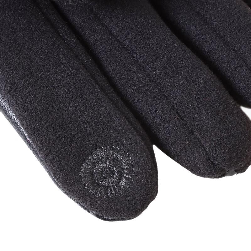 Aisi Yalan Winter Scarf and Glove Set