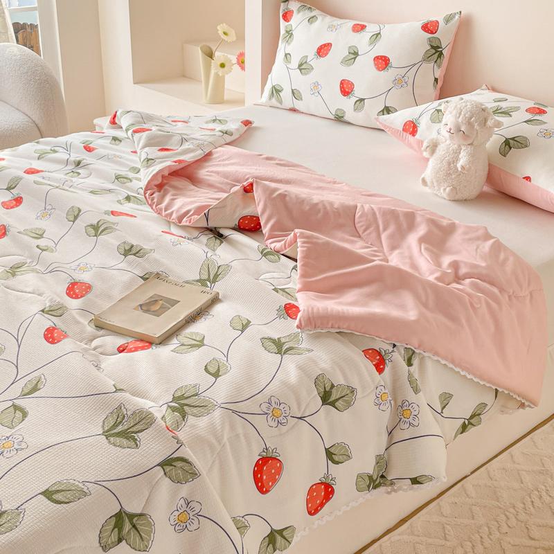 Summer Cool Comforter Quilt Super Soft Lightweight Blanket Smooth Air Condition Quilt Bedspread King Size Couple Bed Duvets