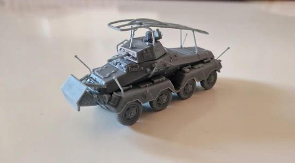 Mussini 1/72 Немецкий тяжелый бронеавтомобиль-разведчик Sd.Kfz.232 (8-колесный) времен Второй мировой войны, смоляной набор MM072-041 (танк)