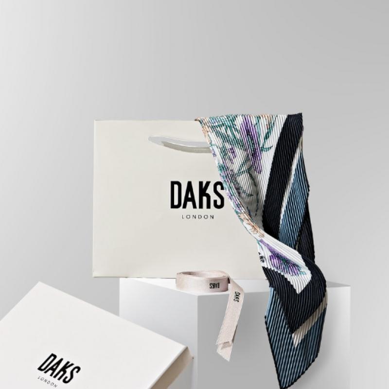 Daks Violet Flower Pleats Scarf Dcsc6e664v2