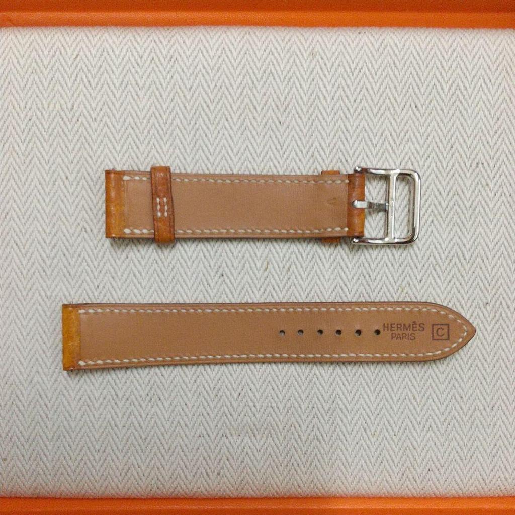 Б/у [HERMES] Hermes H Watch Квадратные Часы с Кожаным Ремешком и Коробкой [Оригинал]