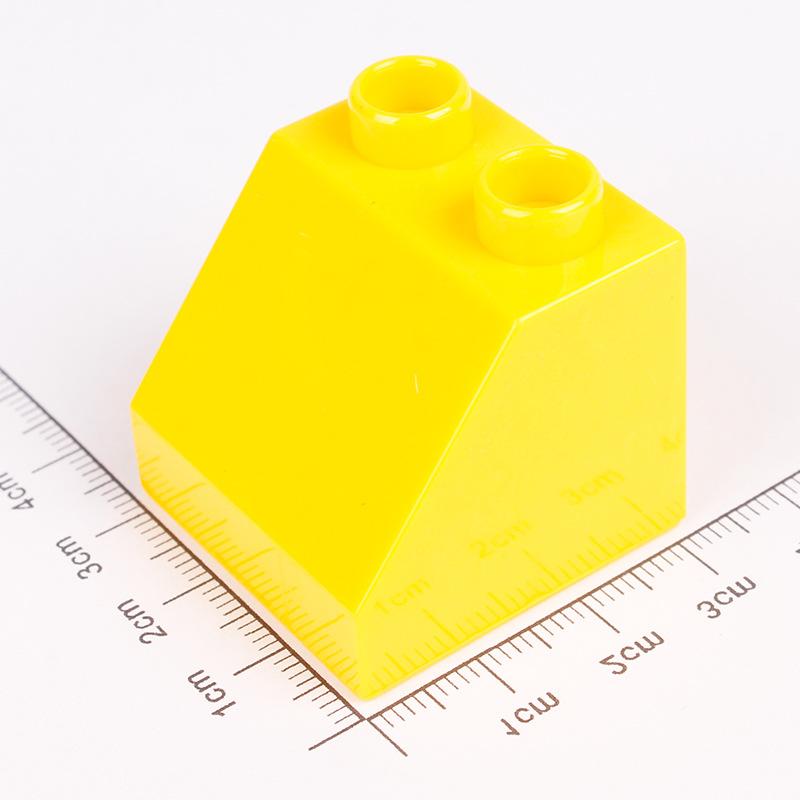 12 шт. Высокий кирпич наклонная поверхность Круговая дуга 2x2 точки Строительные блоки Аксессуар Подарок Ребенок DIY Игрушки Совместимый Большой размер Базовый набор