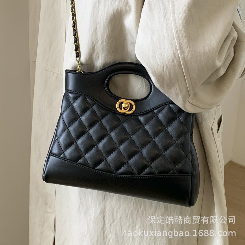 Сумка-цепочка ромбовидной формы женская большой вместимости 2025 новая осенне-зимняя ретро матовая сумка-мессенджер сумка-тоут для поездок на работу